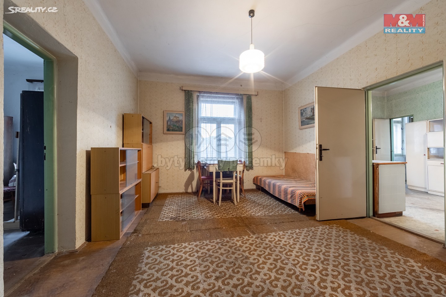 Prodej  rodinného domu 243 m², pozemek 703 m², Chebská, Karlovy Vary - Dvory