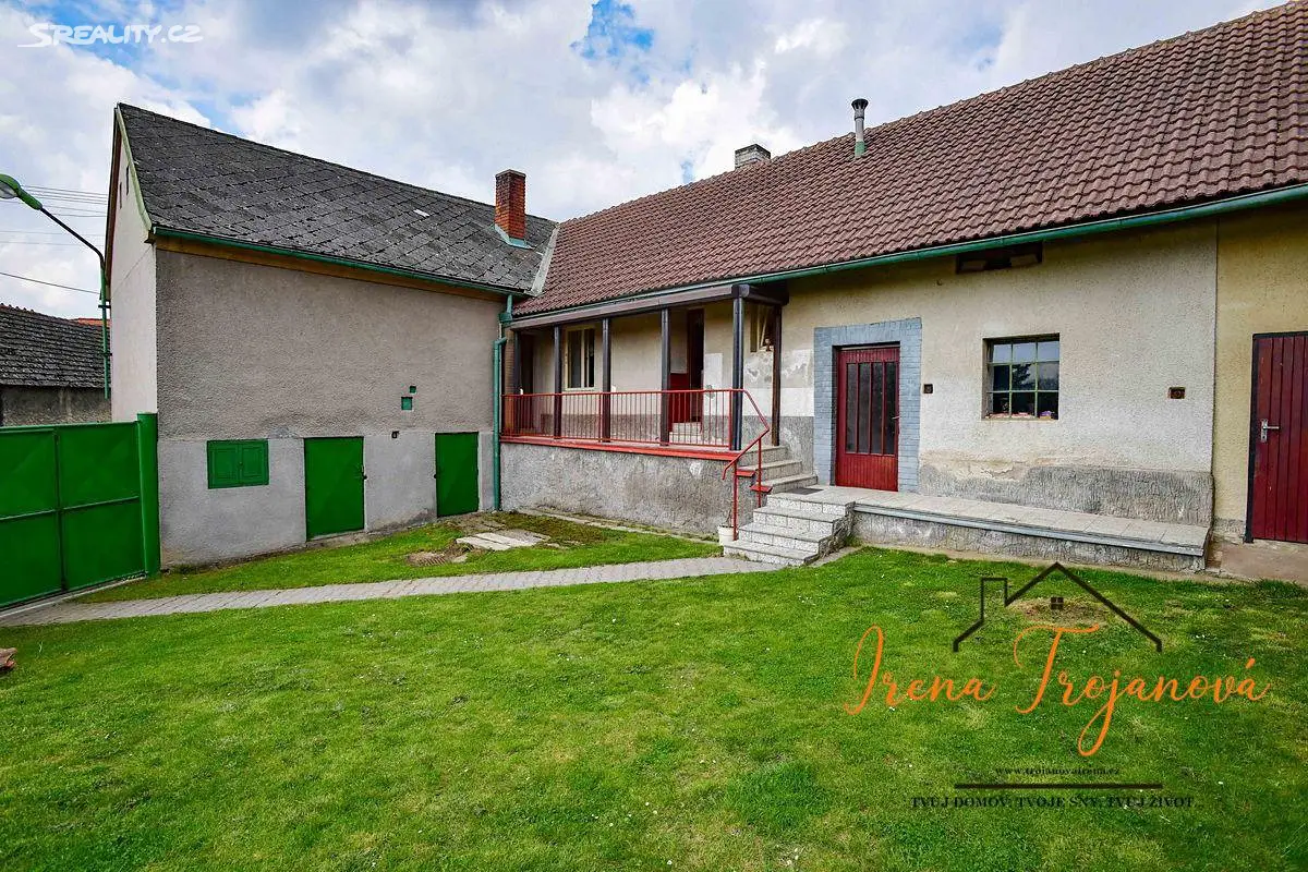 Prodej  rodinného domu 108 m², pozemek 530 m², Miřetice, okres Benešov