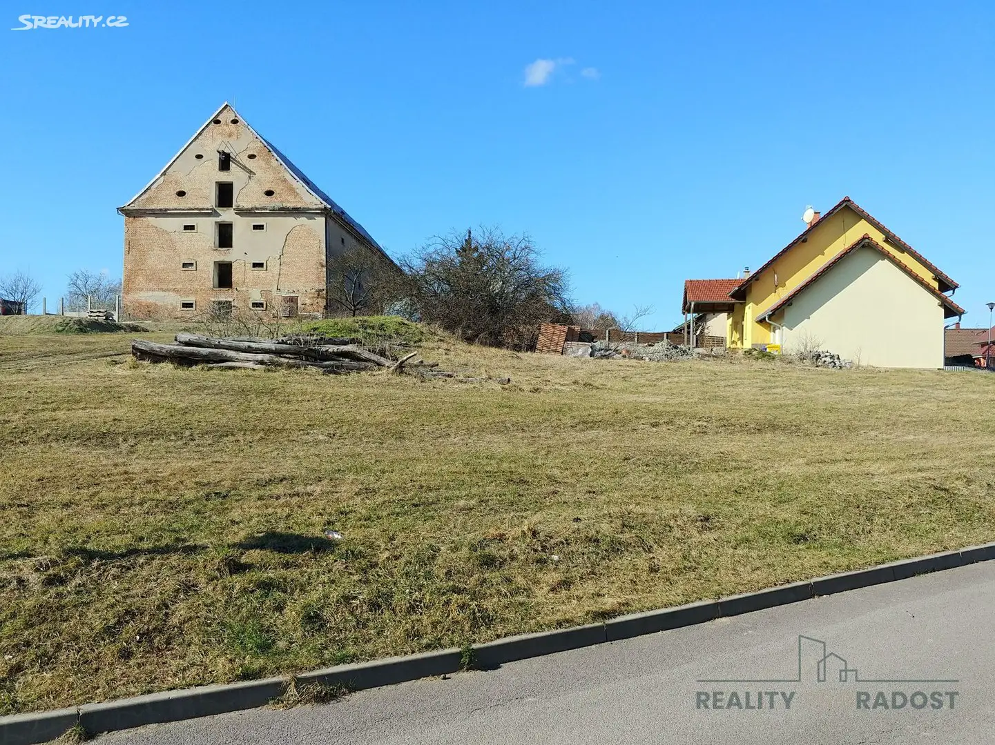 Prodej  stavebního pozemku 921 m², Drnholec, okres Břeclav