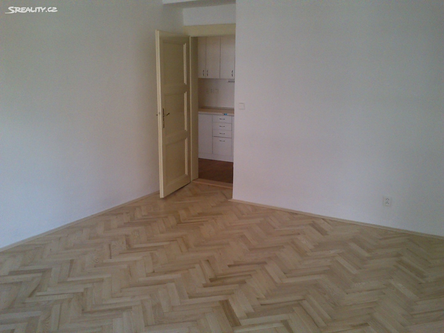 Pronájem bytu 2+1 80 m², Františka Kadlece, Praha 8 - Libeň