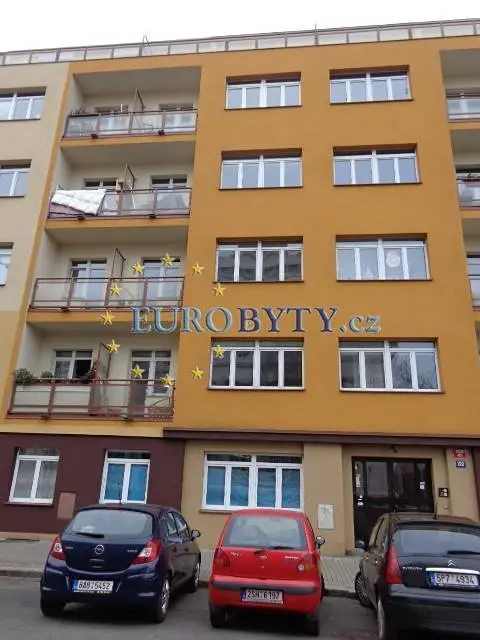 Pronájem bytu 2+kk 53 m², Podolská, Praha 4 - Podolí