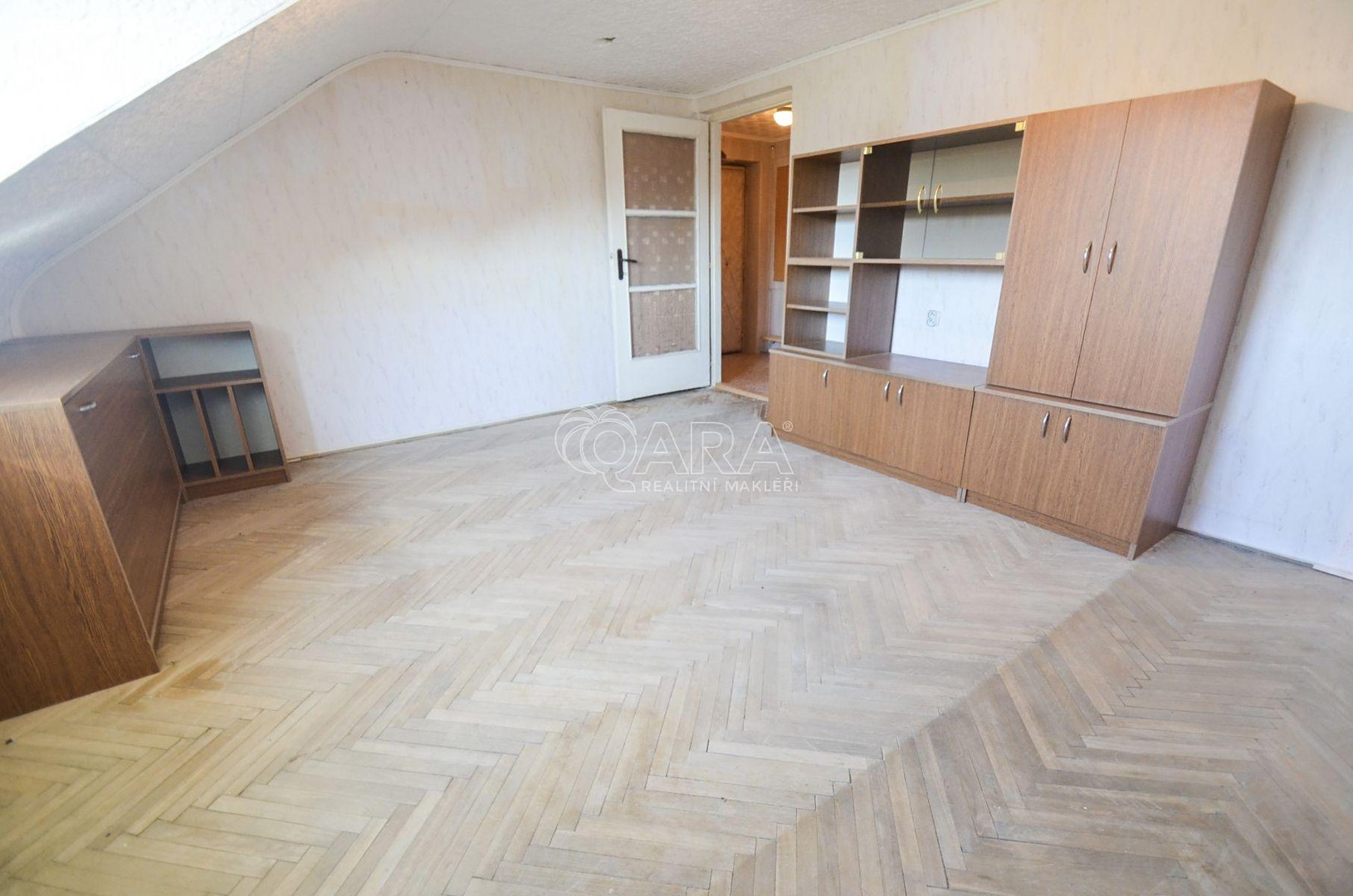 Prodej bytu 1+1 35 m² (Podkrovní), Brahmsova, Letovice