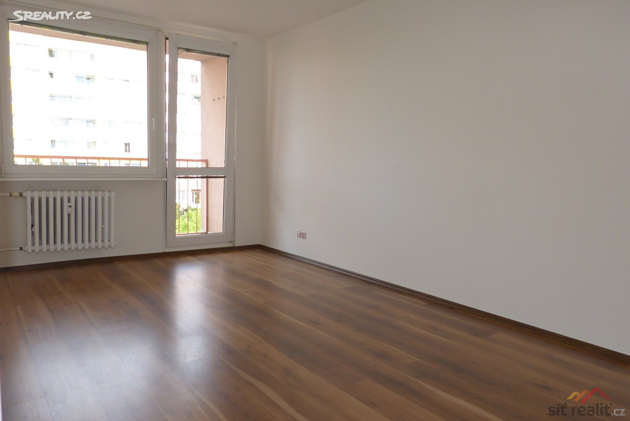 Prodej bytu 2+kk 44 m², Smotlachova, Praha 4 - Kamýk