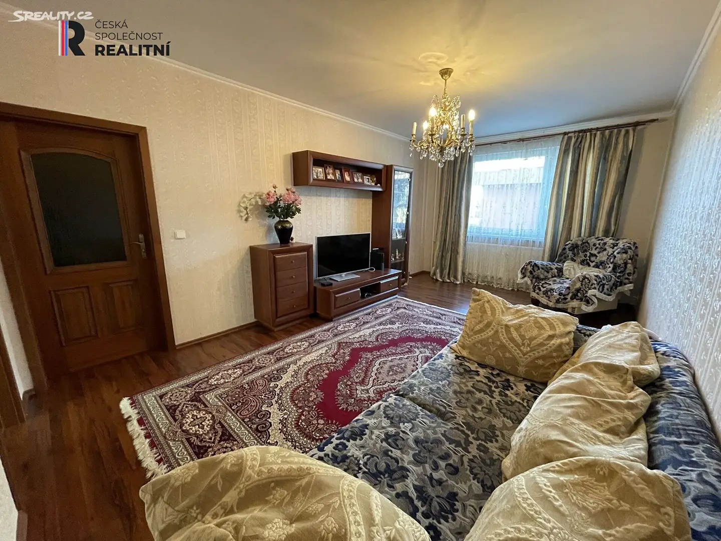 Prodej bytu 3+1 84 m², Úvalská, Karlovy Vary - Drahovice