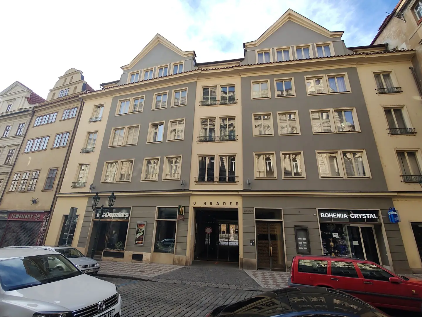 Prodej bytu 3+kk 105 m², Mostecká, Praha 1 - Malá Strana