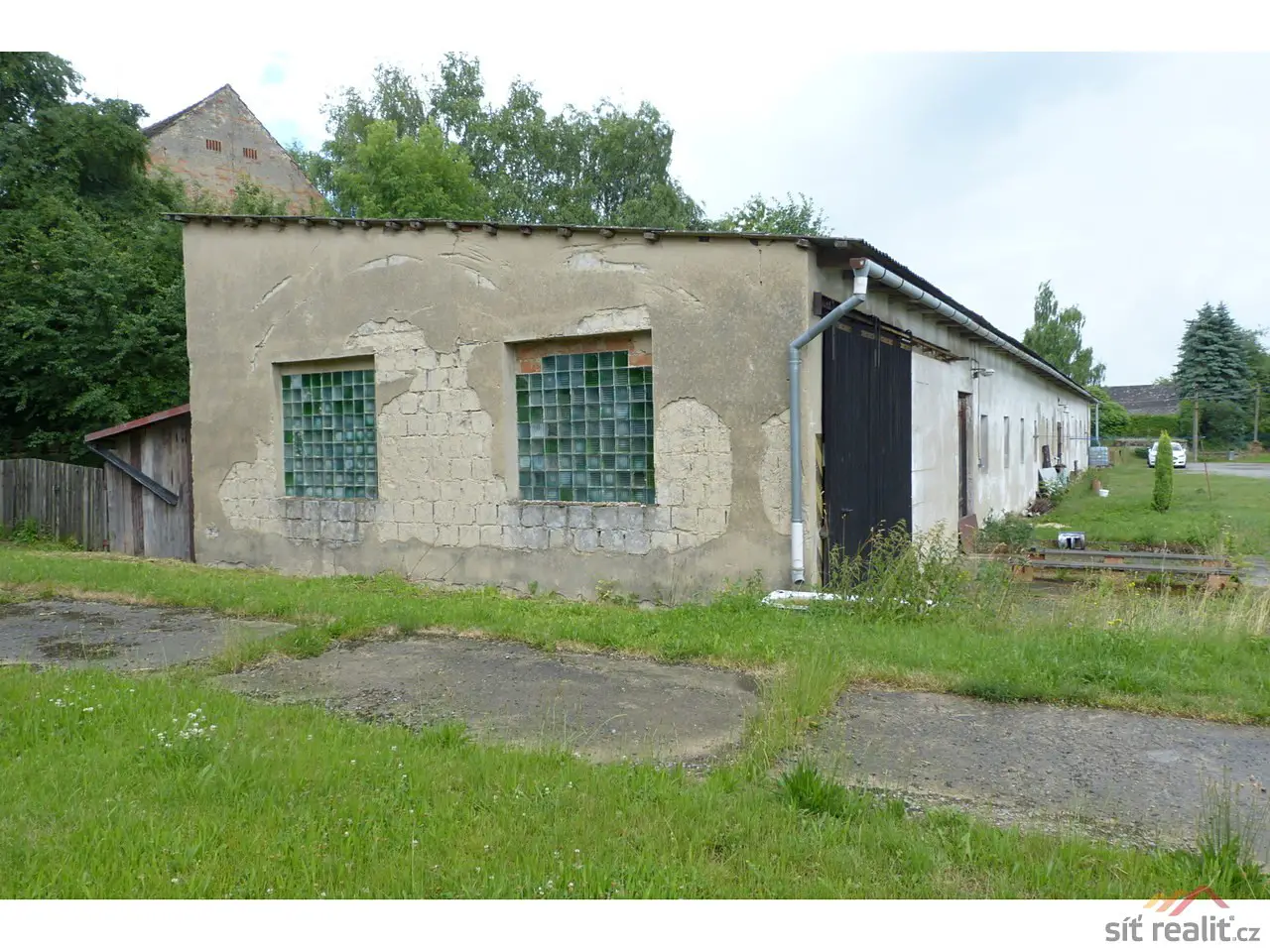 Prodej  zemědělské usedlosti 1 800 m², pozemek 14 056 m², Stránka, okres Mělník