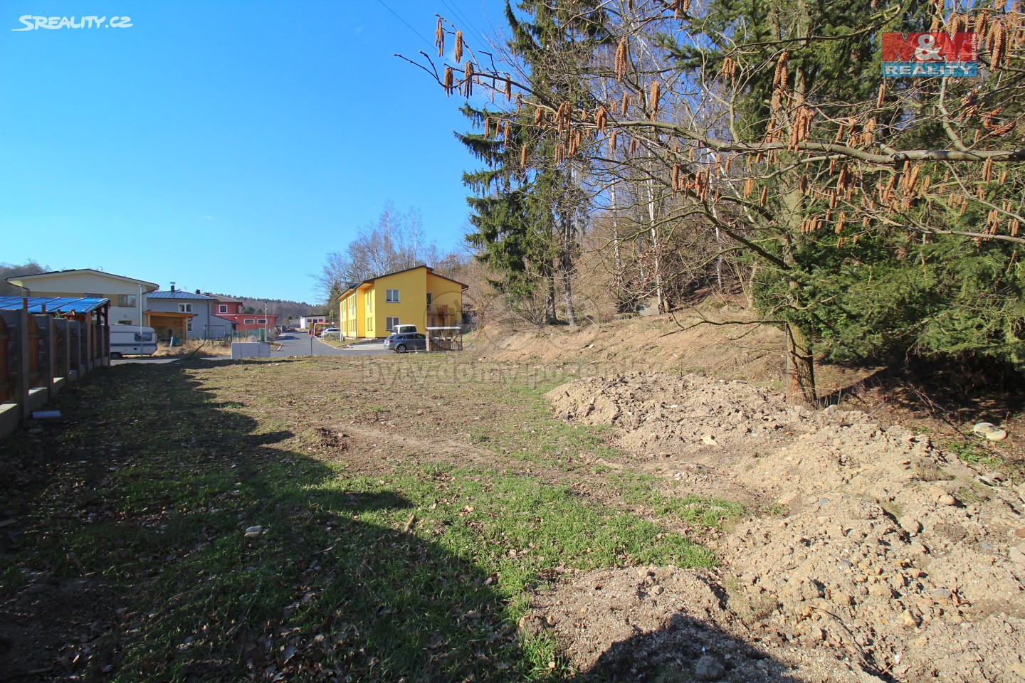 Prodej  stavebního pozemku 830 m², Pod Svahem, Karlovy Vary - Stará Role