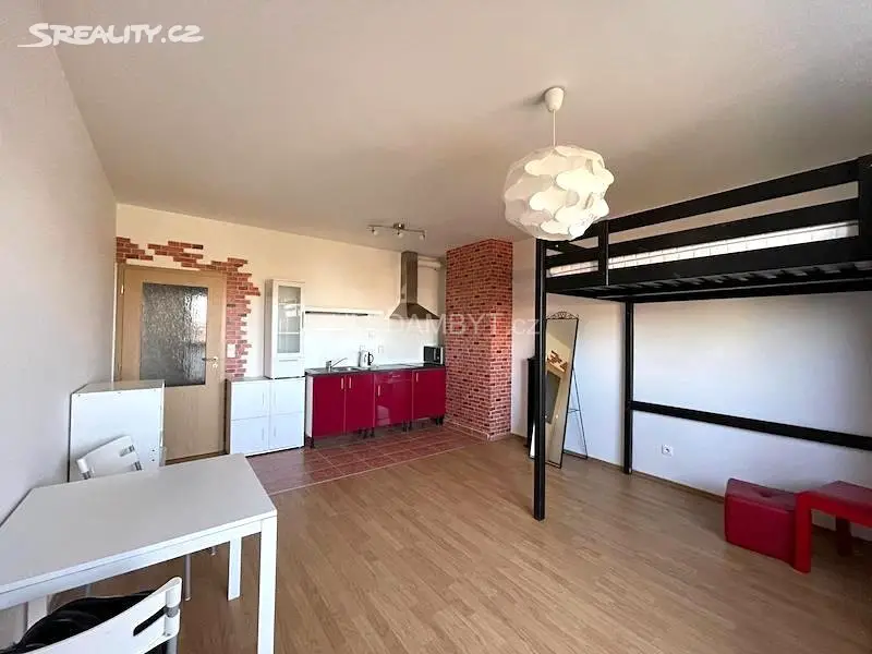 Pronájem bytu 1+kk 32 m², Švihovská, Praha 4 - Písnice