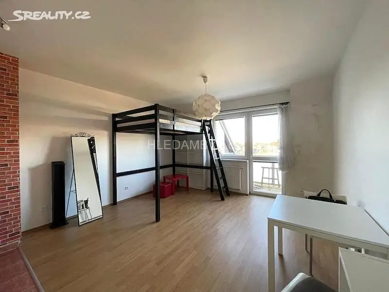 Pronájem bytu 1+kk 32 m², Švihovská, Praha 4 - Písnice
