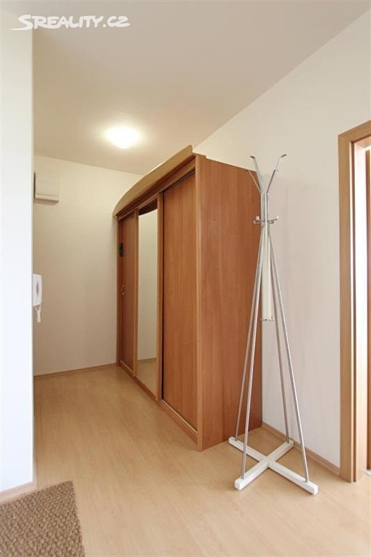 Pronájem bytu 2+kk 57 m², Čeňka Růžičky, Brno - Bohunice