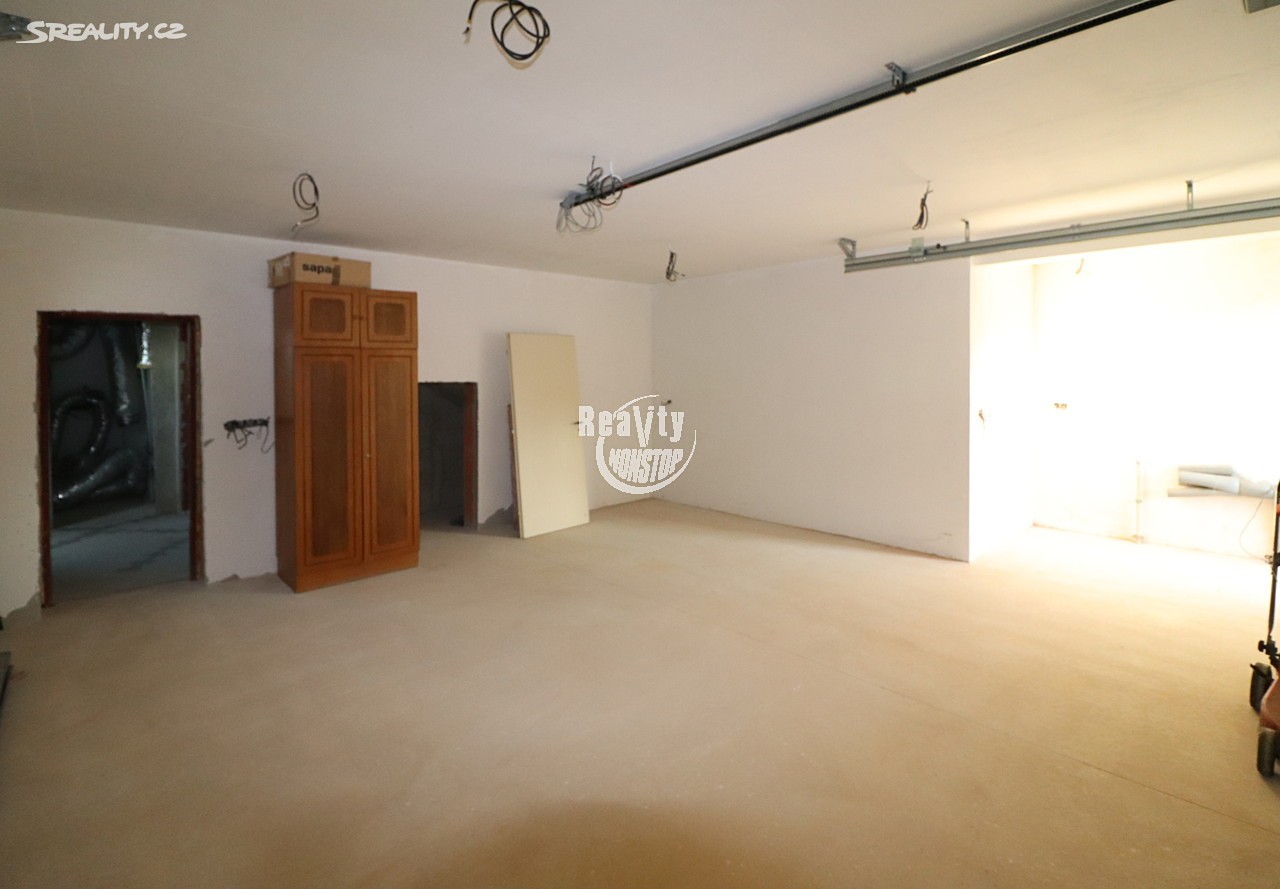 Prodej  rodinného domu 347 m², pozemek 1 687 m², Jihlava, okres Jihlava