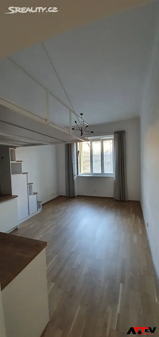 Prodej bytu 1+kk 35 m², Brno - Brno-jih, okres Brno-město