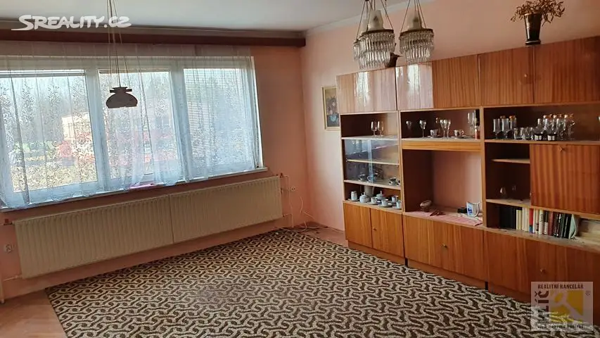 Prodej bytu 3+1 77 m², Holešovská, Hulín
