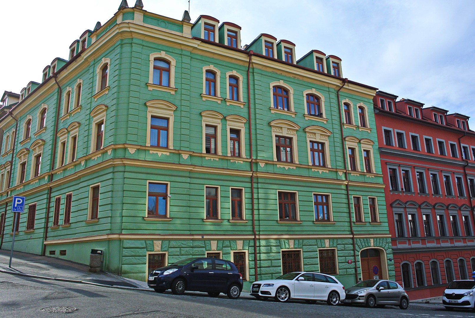 Prodej bytu 3+1 81 m², Heleny Malířové, Praha 6 - Břevnov