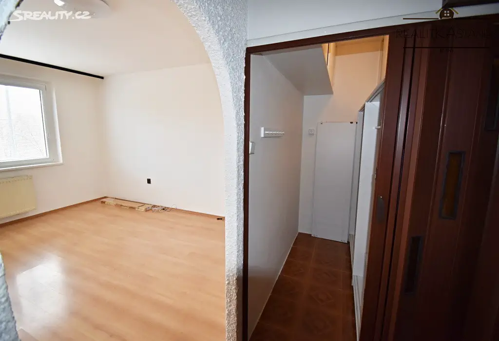 Pronájem bytu 1+1 36 m², Haškova, Liberec - Liberec VI-Rochlice