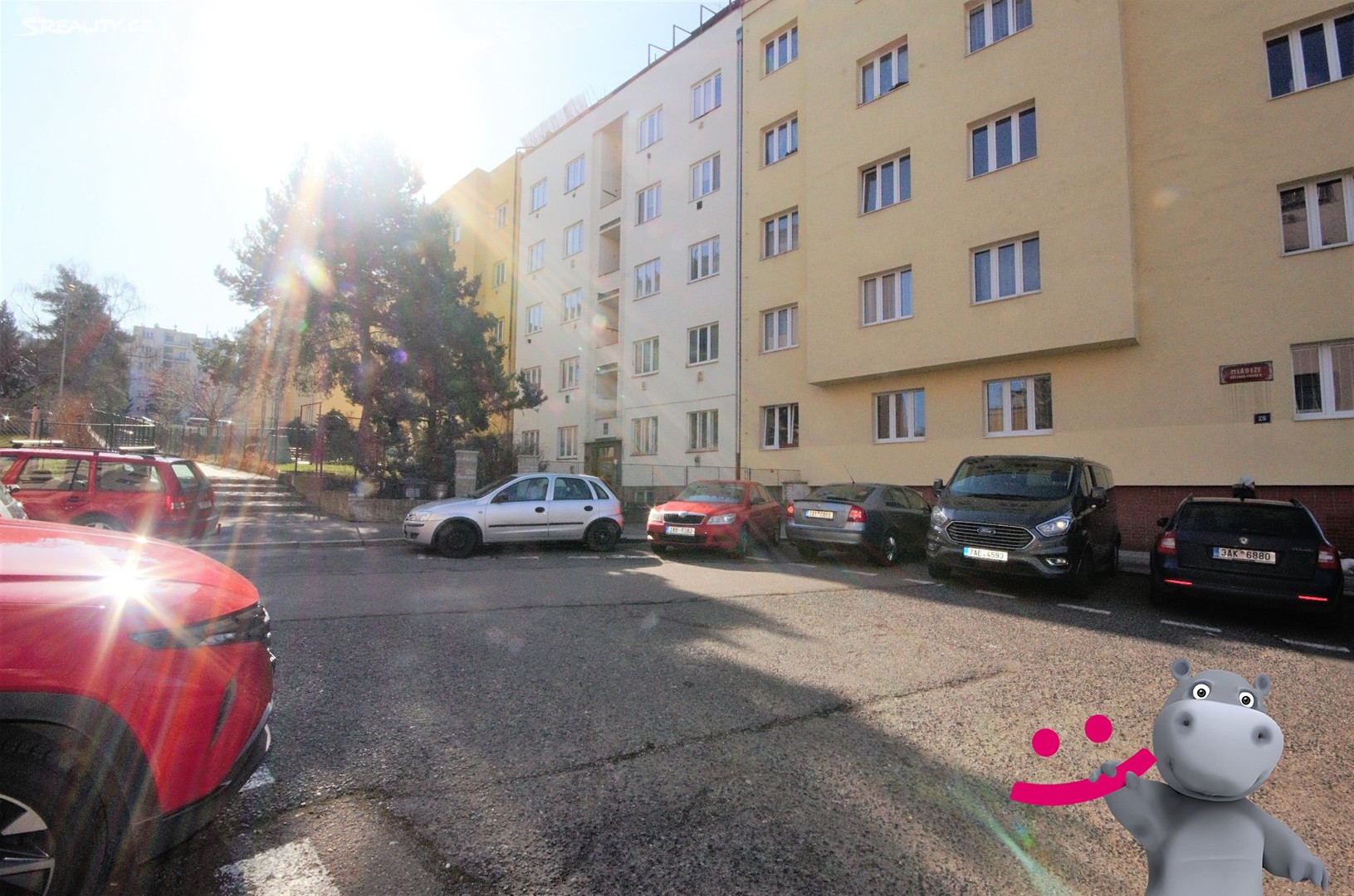 Pronájem bytu 2+1 70 m², Mládeže, Praha 6 - Břevnov