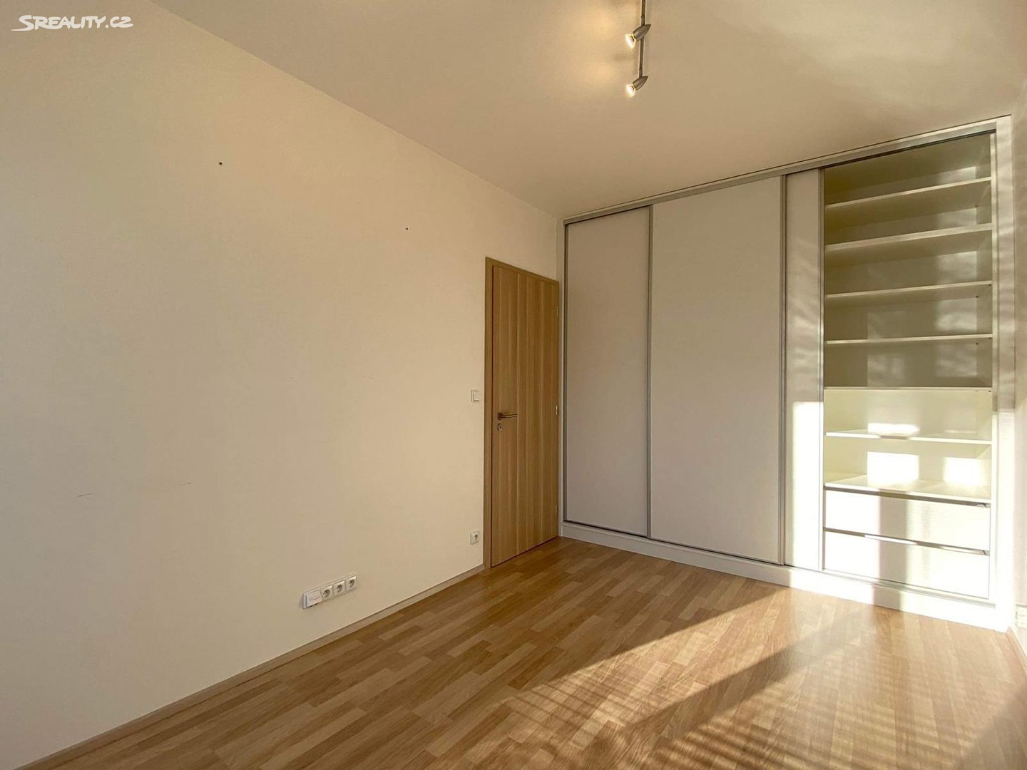 Pronájem bytu 2+kk 58 m², Kladenská, Liberec - Liberec III-Jeřáb