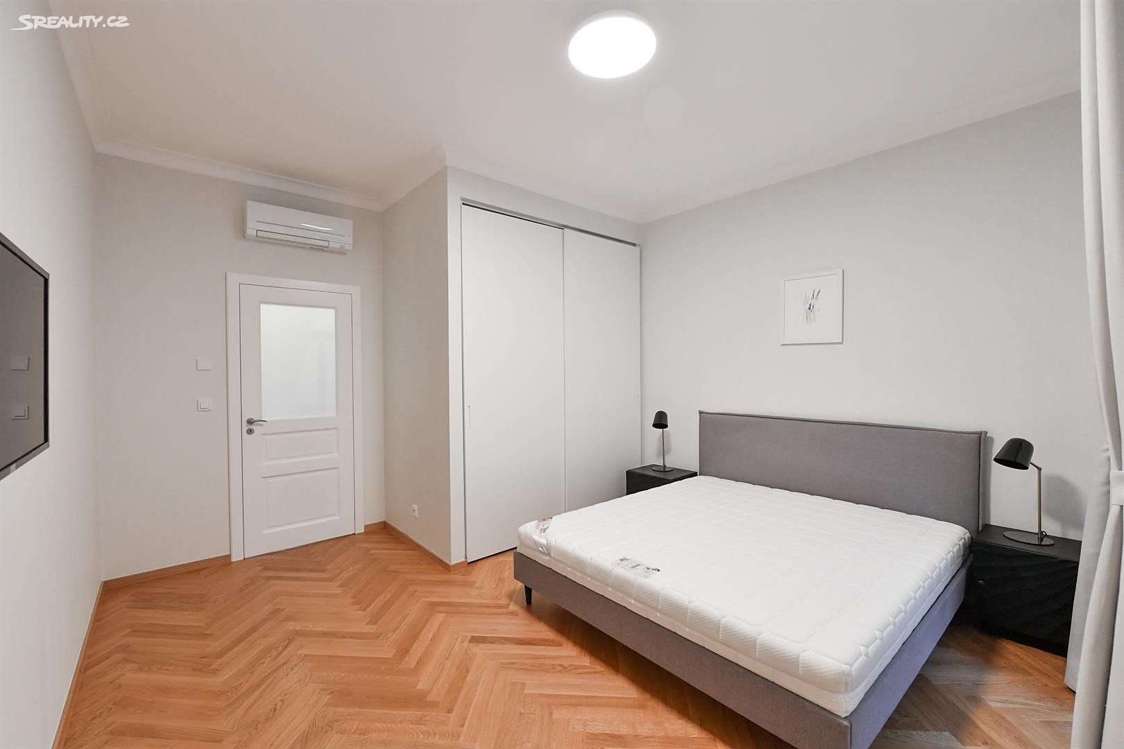 Pronájem bytu 3+kk 100 m², Řehořova, Praha 3 - Žižkov