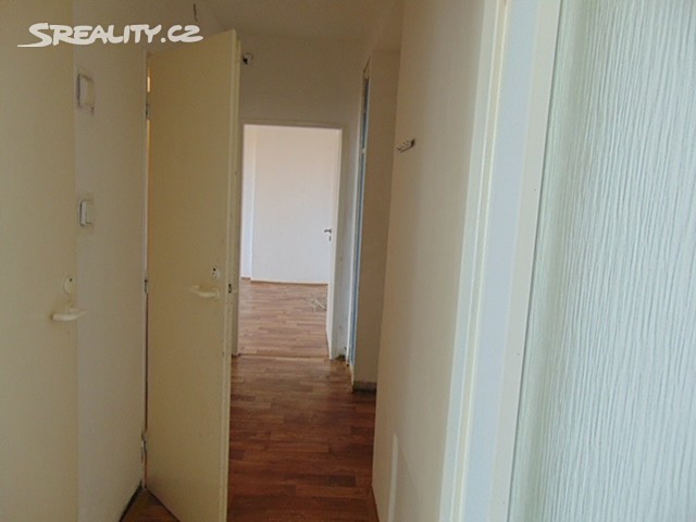 Pronájem bytu 2+1 51 m², Ervěnická, Jirkov
