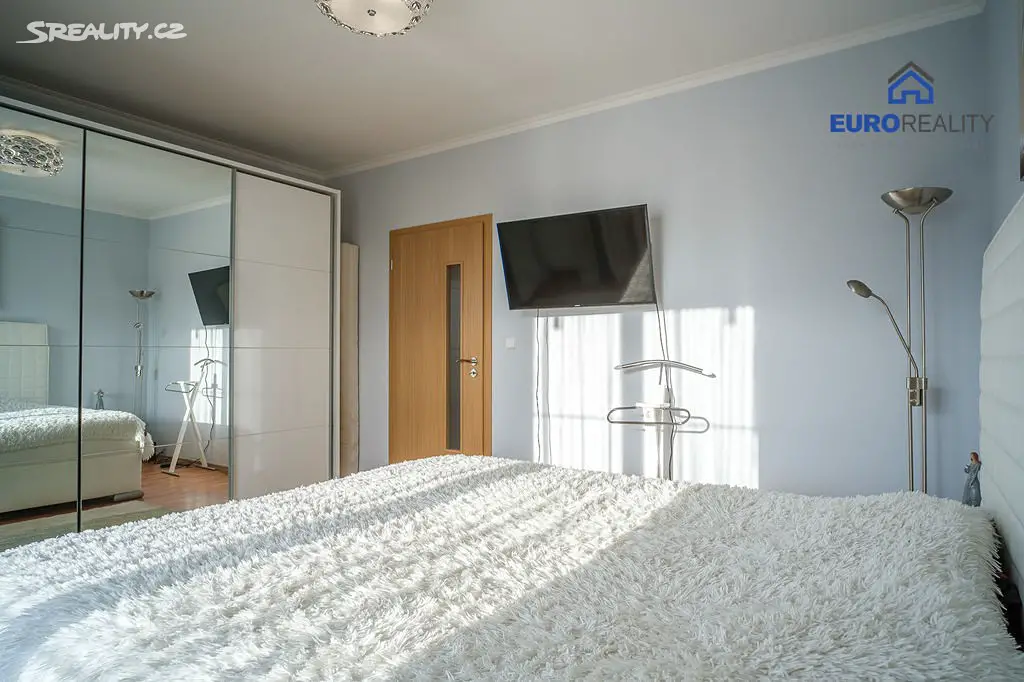 Prodej bytu 3+kk 128 m², Waldertova, Karlovy Vary - Drahovice