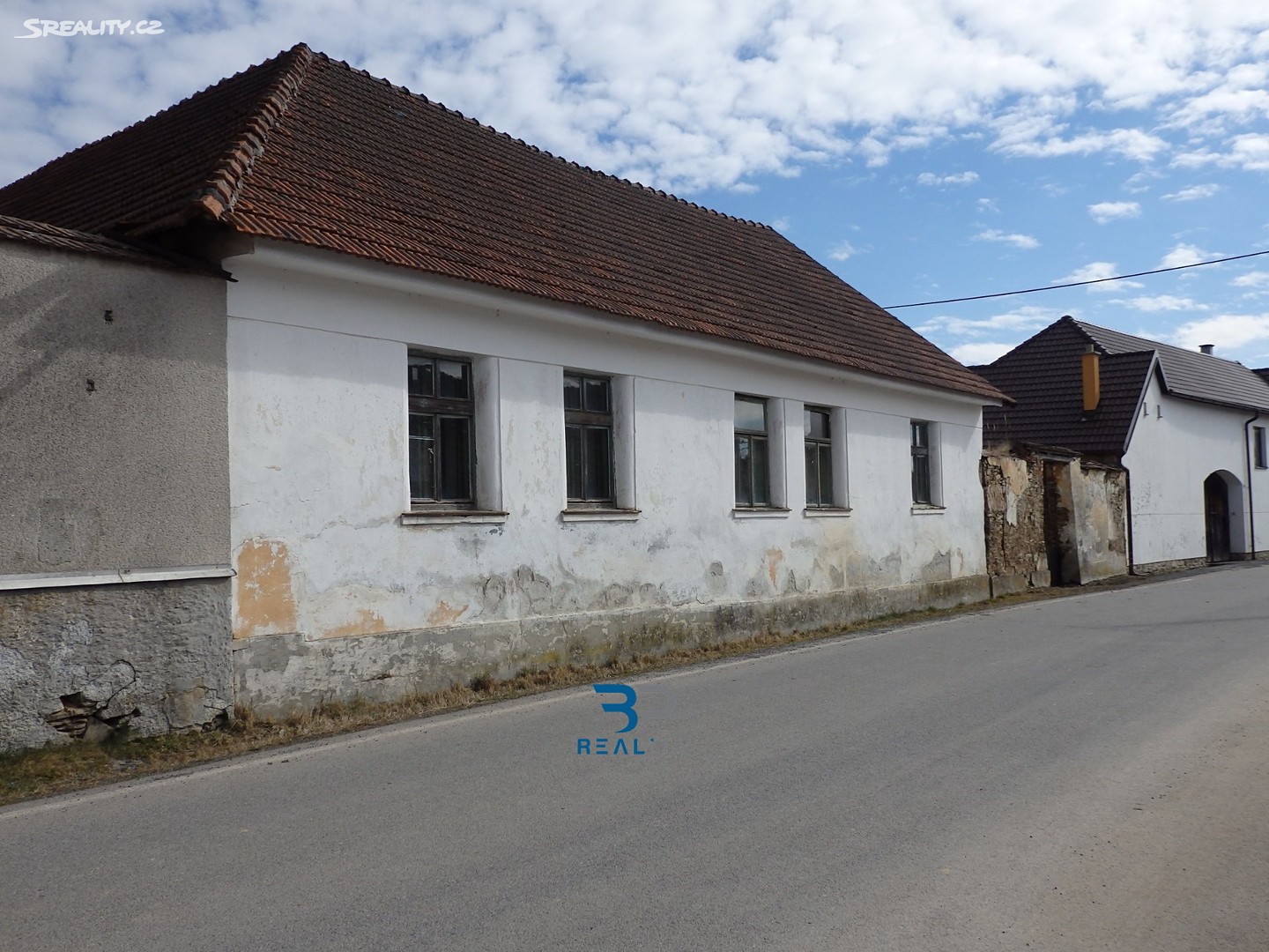 Prodej  rodinného domu 296 m², pozemek 1 246 m², Vlčeves, okres Tábor