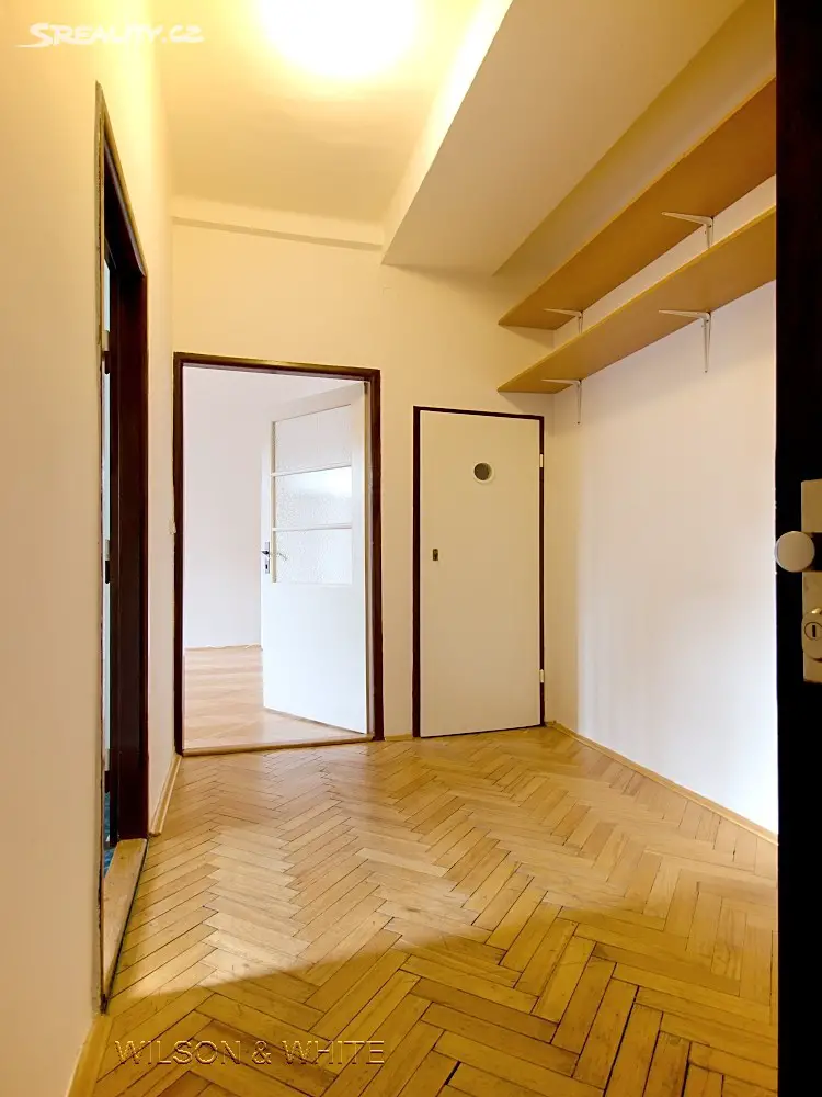 Pronájem bytu 1+1 50 m², Nikoly Tesly, Praha 6 - Dejvice