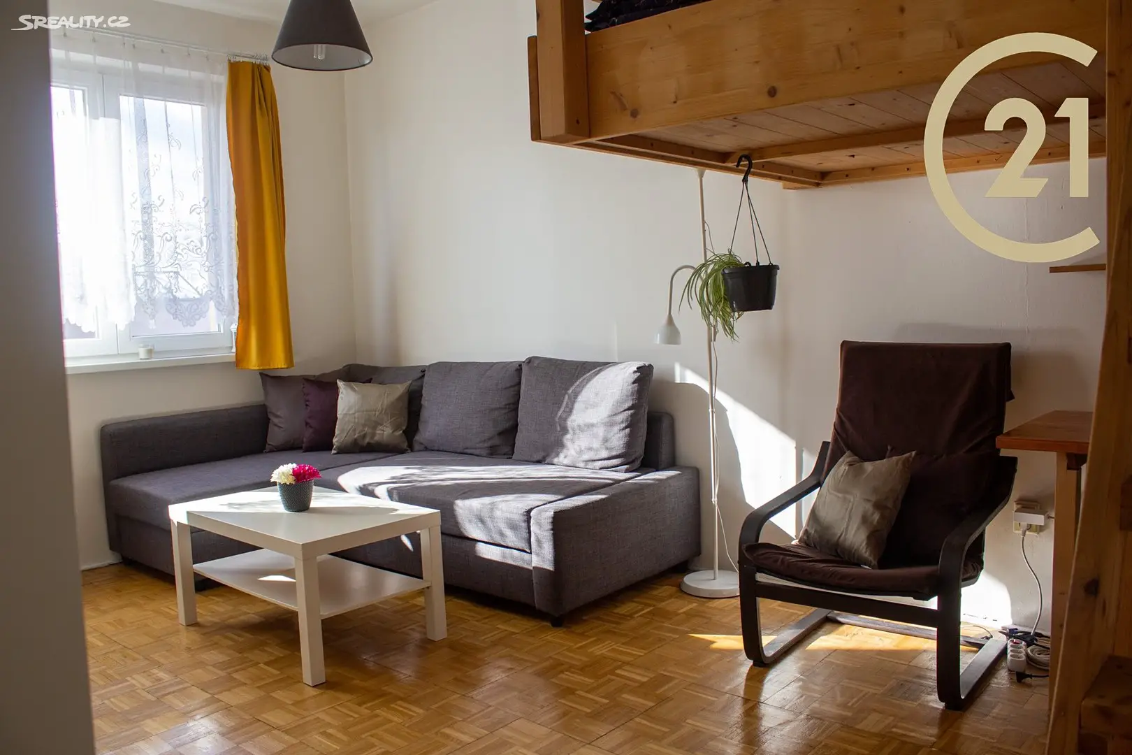 Pronájem bytu 1+1 37 m², Zvonková, Praha 10 - Záběhlice