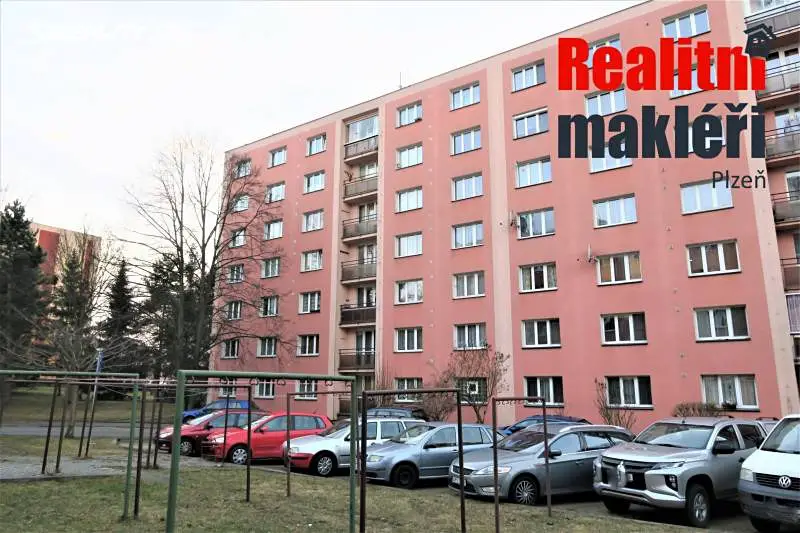 Prodej bytu 3+1 78 m², Na Dlouhých, Plzeň - Lobzy