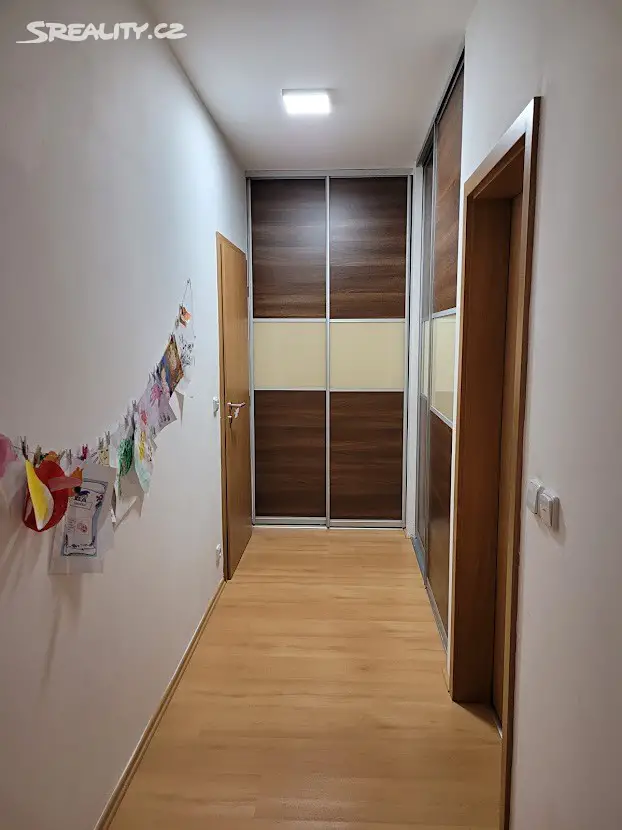 Prodej bytu 3+kk 100 m², Jana Přibíka, Praha - Vysočany