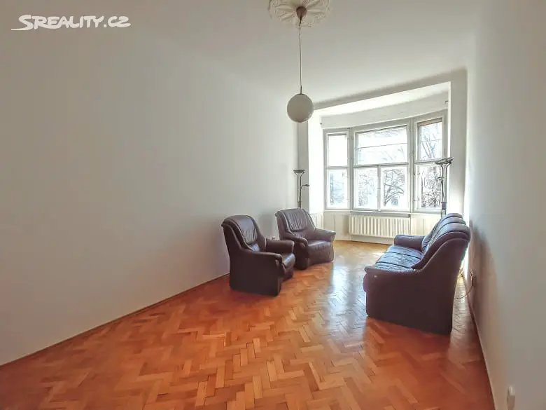 Pronájem bytu 2+1 80 m², Bachmačské náměstí, Praha 6 - Dejvice