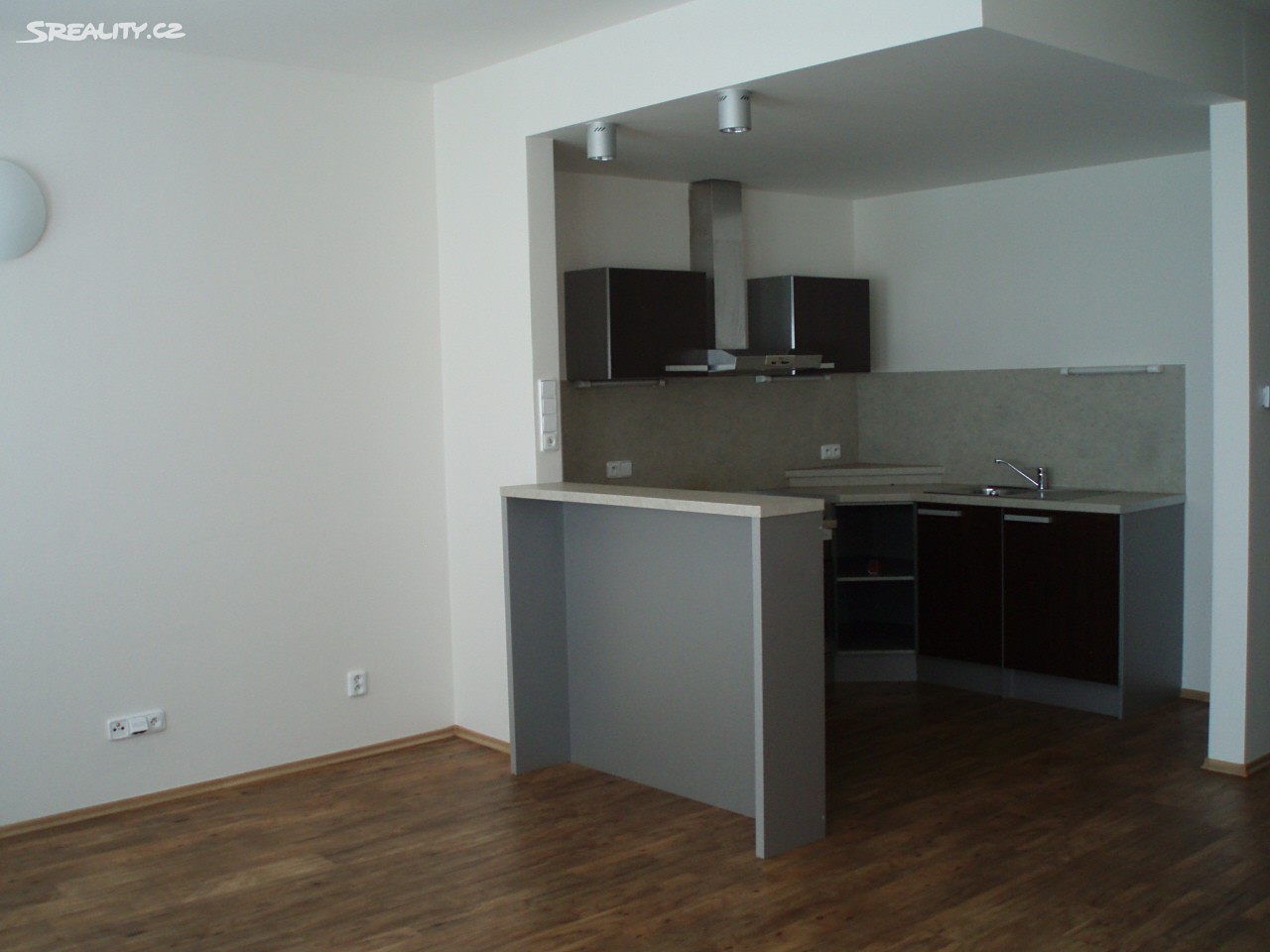 Pronájem bytu 2+kk 74 m², Olomouc - Chválkovice, okres Olomouc