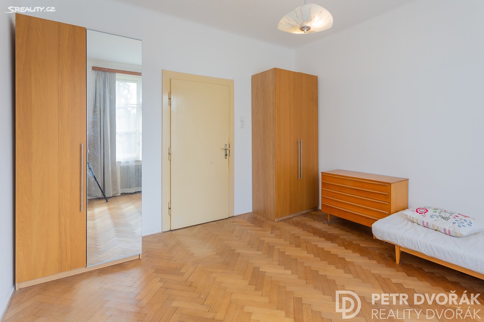 Pronájem bytu 4+1 145 m², Na zástřelu, Praha 6 - Střešovice