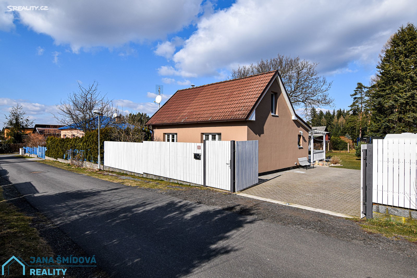 Prodej  rodinného domu 71 m², pozemek 664 m², Vyžlovka, okres Praha-východ
