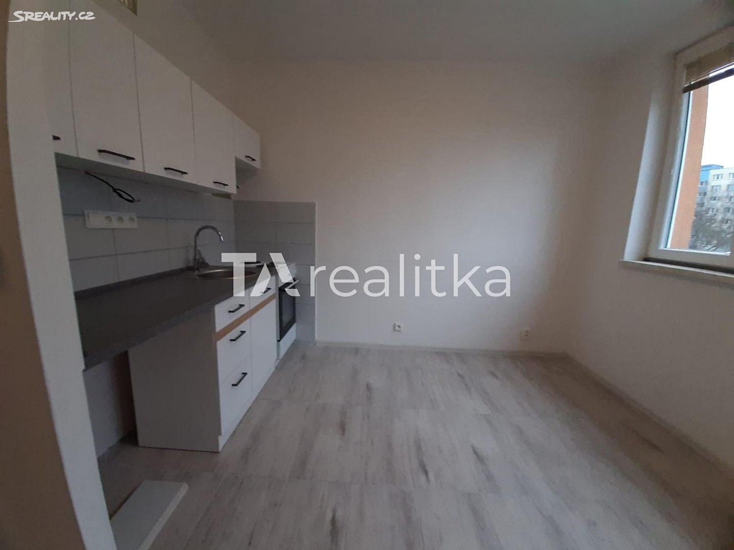 Pronájem bytu 2+kk 39 m², Slovenská, Karviná - Hranice