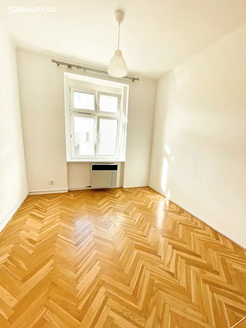 Pronájem bytu 2+kk 56 m², Děkanská vinice I, Praha 4 - Nusle