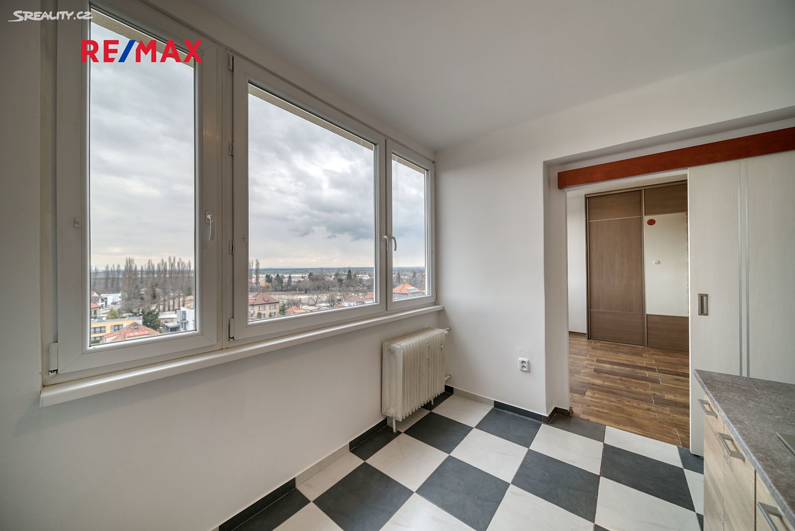 Pronájem bytu 3+1 58 m², Mánesova, Poděbrady - Poděbrady II
