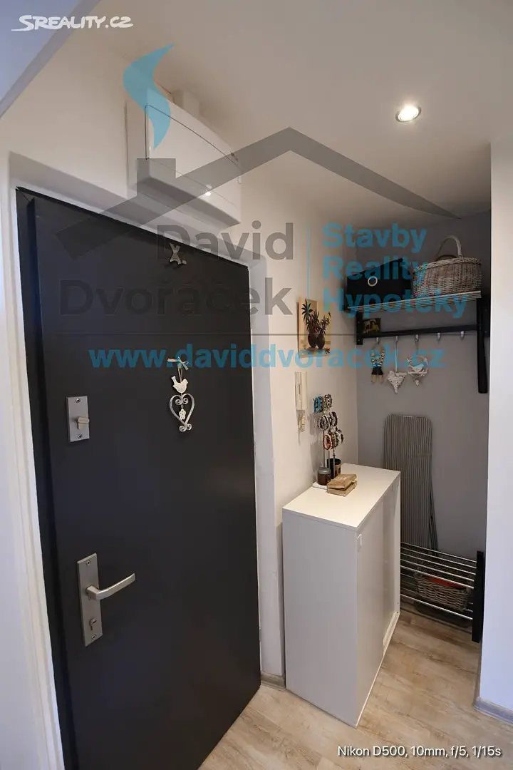 Prodej bytu 1+1 34 m², Urxova, Hradec Králové - Třebeš