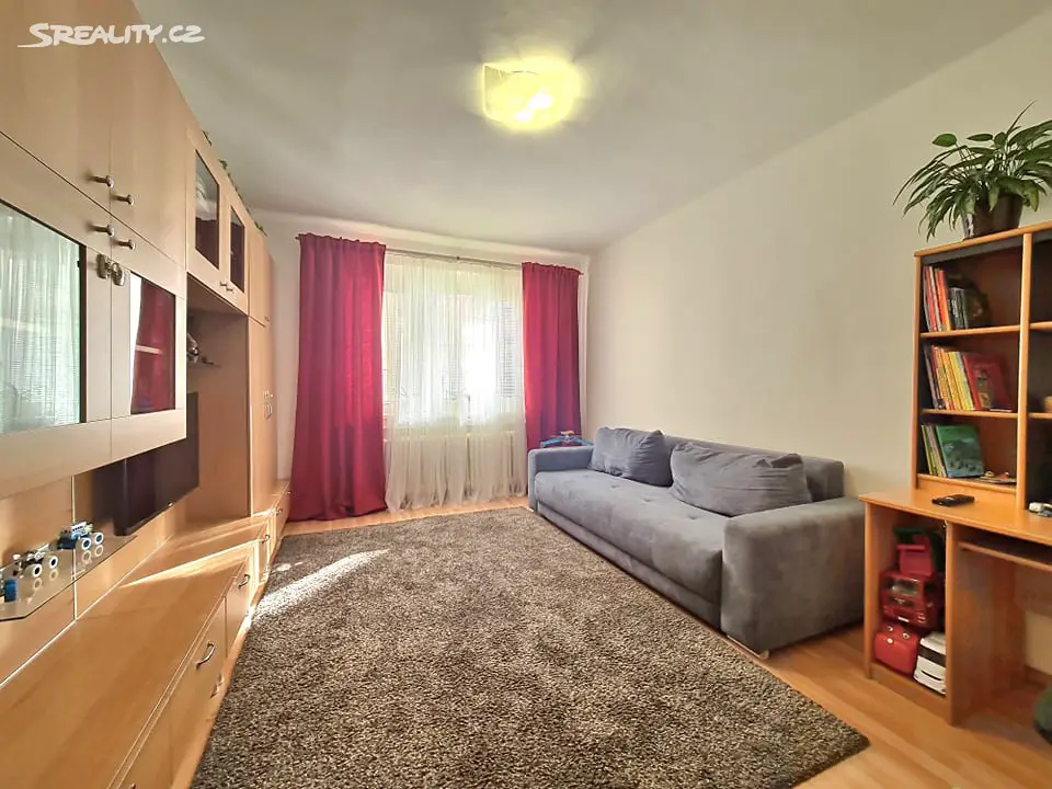 Prodej bytu 2+1 63 m², Krátká, Praha 10 - Strašnice