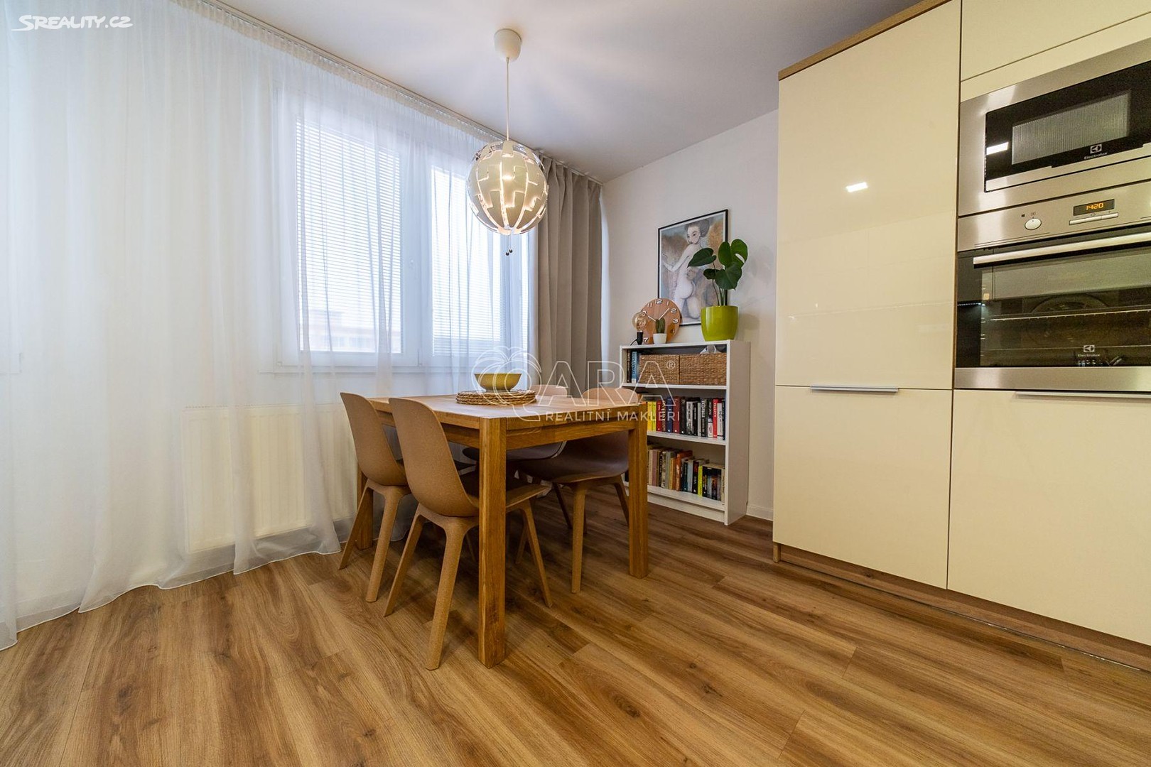 Prodej bytu 3+kk 61 m², Mladých, Pardubice - Polabiny