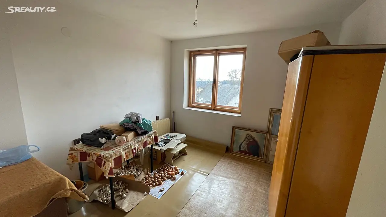 Prodej  rodinného domu 380 m², pozemek 1 788 m², Mnich - Chválkov, okres Pelhřimov