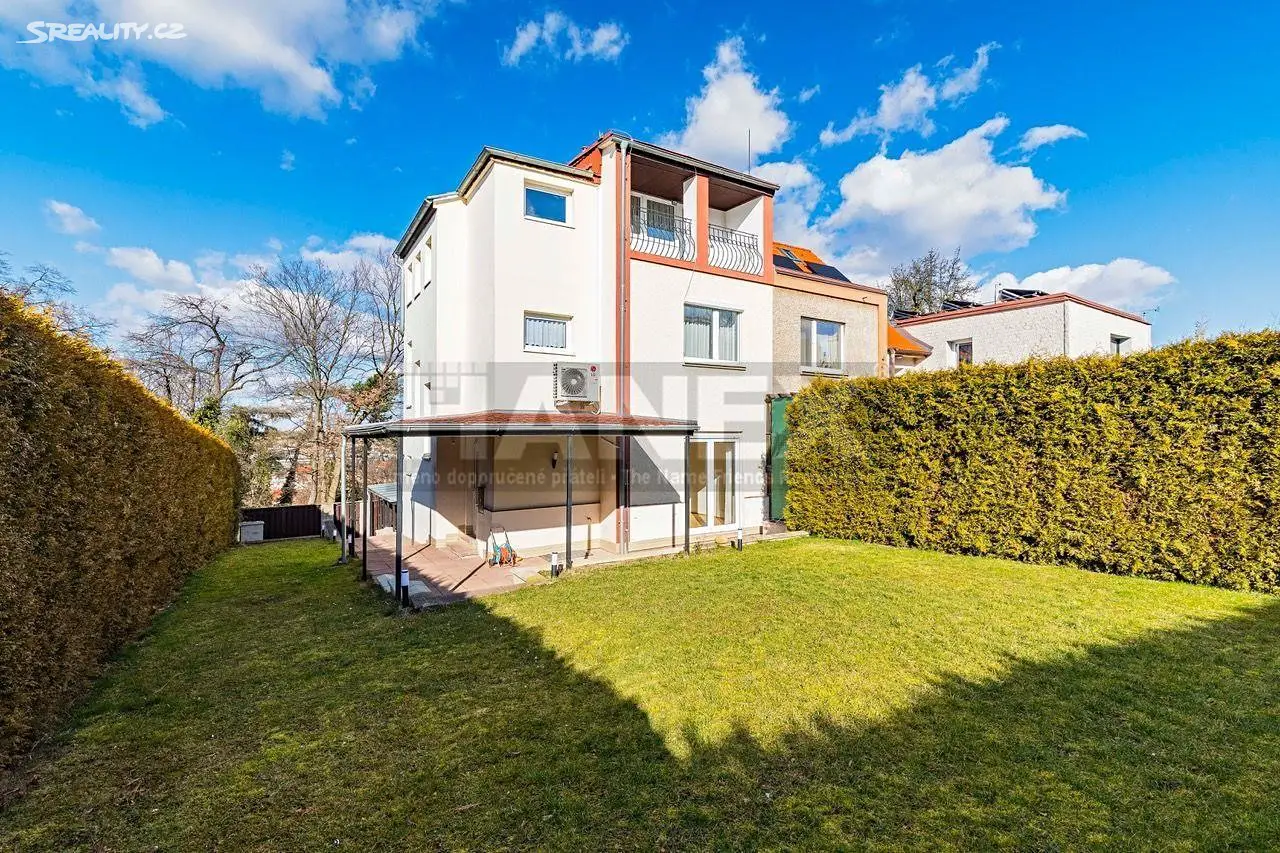 Prodej  rodinného domu 270 m², pozemek 430 m², Huberova, Praha 6 - Ruzyně