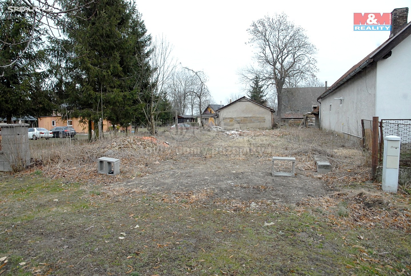 Prodej  stavebního pozemku 256 m², Hlušice - Hlušičky, okres Hradec Králové