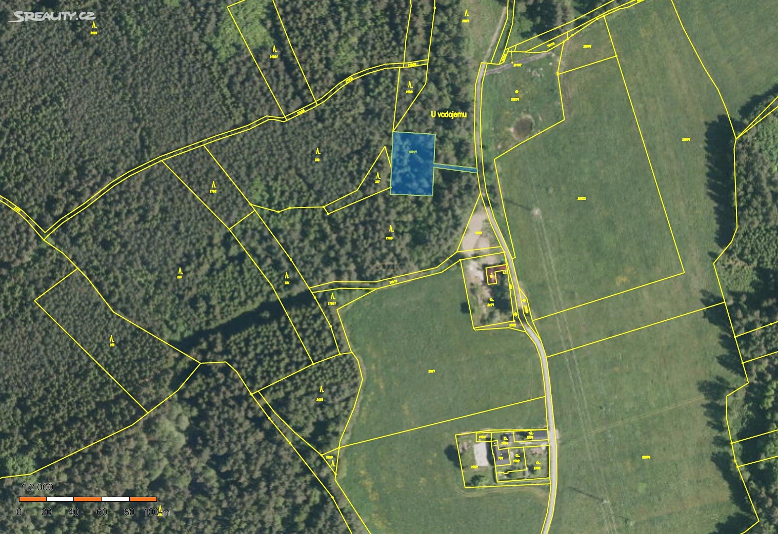 Prodej  pozemku 1 460 m², Větřní - Hašlovice, okres Český Krumlov