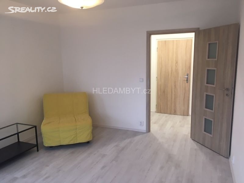 Pronájem bytu 1+1 40 m², Štúrova, Praha 4