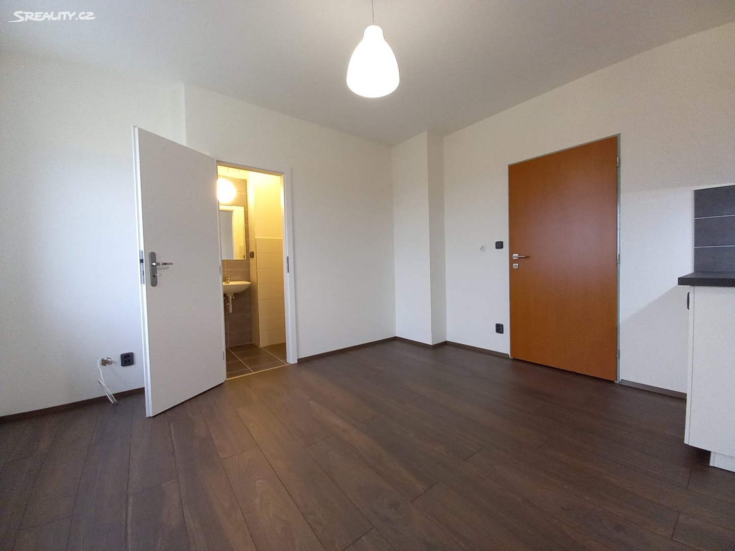 Pronájem bytu 1+kk 16 m², U Školky, Hořovice