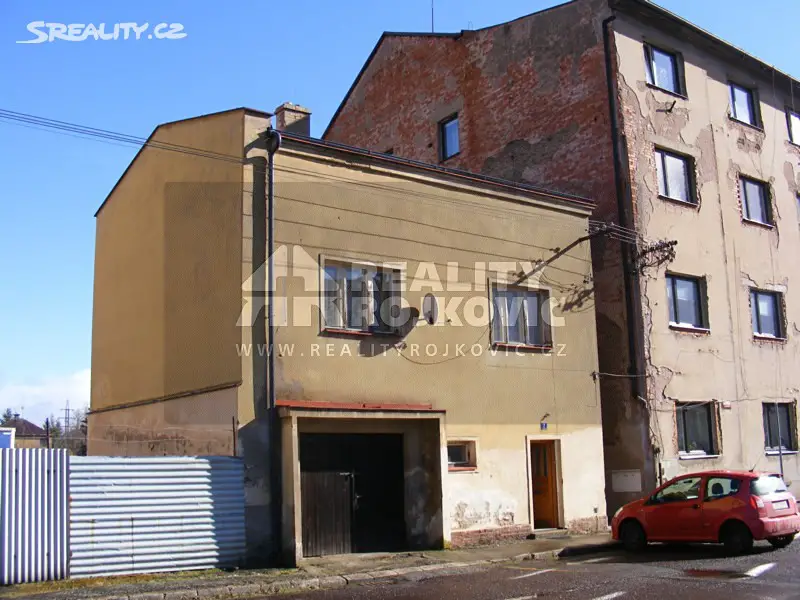 Prodej  rodinného domu 130 m², pozemek 82 m², Barvířské náměstí, Broumov - Poříčí