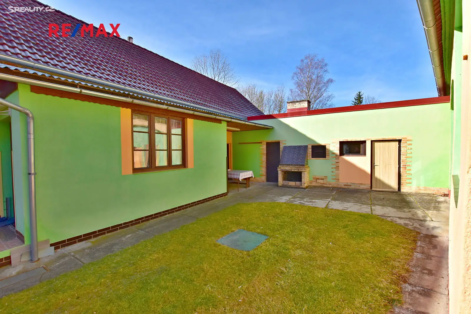 Prodej  rodinného domu 251 m², pozemek 1 290 m², Dívčice - Česká Lhota, okres České Budějovice