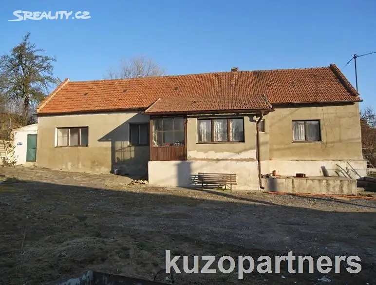 Prodej  rodinného domu 79 m², pozemek 1 850 m², Dřínov, okres Mělník