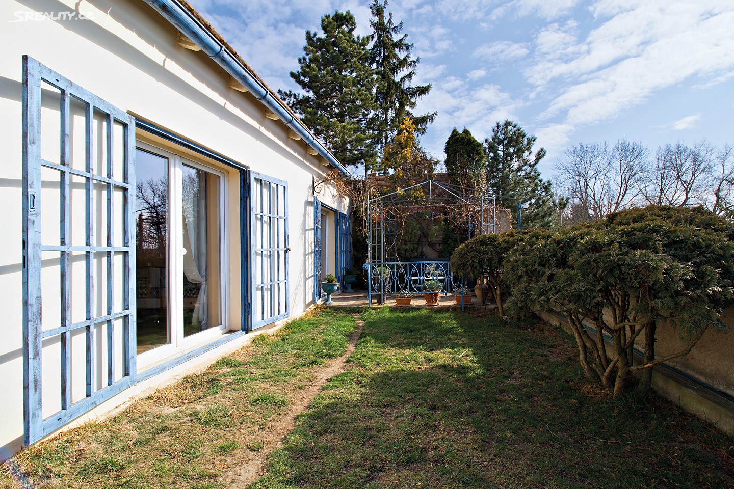 Prodej  rodinného domu 225 m², pozemek 2 852 m², Kralupy nad Vltavou, okres Mělník