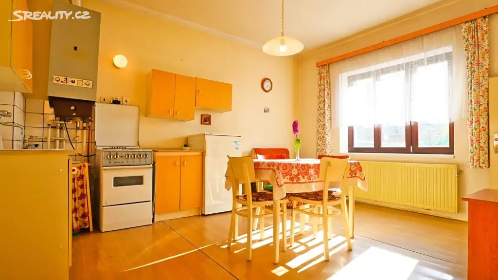 Prodej  rodinného domu 85 m², pozemek 163 m², Dašická, Pardubice - Bílé Předměstí